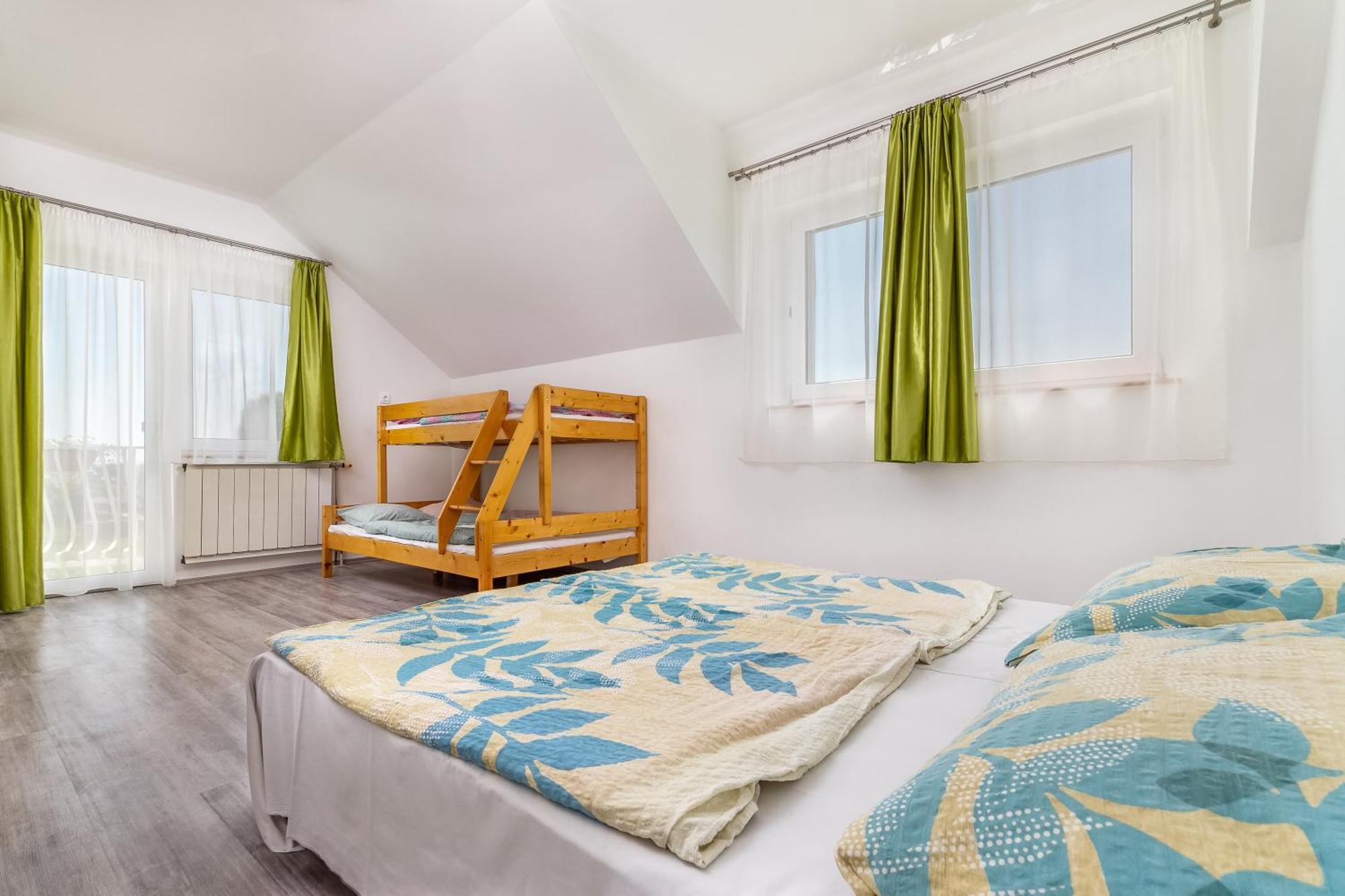 Katalin Vendeghaz Hotel Gyenesdiás Buitenkant foto